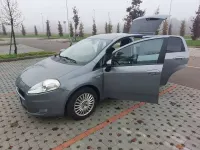 Usata Fiat Grande Punto Dynamic 65 CV (47 kW) 2007 Grigio Utilitaria