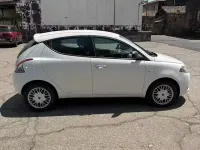 Usata Lancia Ypsilon 69 CV (50 kW) 2018 Bianco Utilitaria