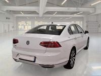 Usata VW Passat GTE 156 CV (114 kW) 2017 Bianco Berlina