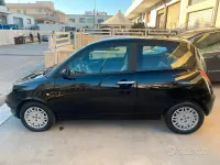 Usata Lancia Ypsilon 60 CV (44 kW) 2005 Nero Utilitaria