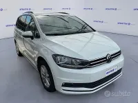Usata VW Touran Business 150 CV (110 kW) 2021 Bianco Monovolume