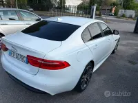 Usata Jaguar XE R-Sport 180 CV (132 kW) 2015 Bianco Berlina