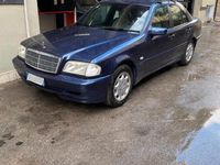 Usata Mercedes C180 Classic 122 CV (89 kW) 1999 Blu Berlina