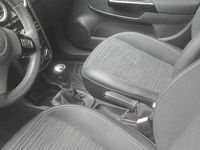 Usata Opel Corsa 75 CV (55 kW) 2015 Bianco Berlina