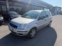 Usata Ford Fusion S 79 CV (58 kW) 2004 Argento Utilitaria