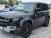 Usata Land Rover Defender SE 199 CV (146 kW) 2023 Nero SUV