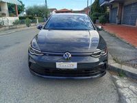 Usata VW Golf VIII R-line 130 CV (95 kW) 2024 Grigio Berlina