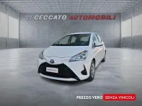 Usata Toyota Yaris Hybrid Cool 101 CV (74 kW) 2019 Bianco Utilitaria