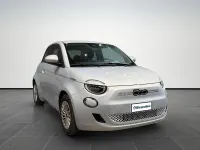 Usata Fiat 500e Tech 42 kW (58 CV) 2025 Celestial blue Utilitaria