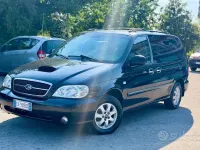 Usata Kia Carnival 145 CV (106 kW) 2005 Nero Monovolume