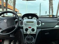 Usata Lancia Ypsilon 69 CV (50 kW) 2011 Nero Utilitaria