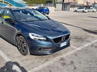 Usata Volvo V40 2018 Blu Berlina