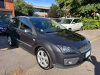 Usata Ford Focus Style 90 CV (66 kW) 2007 Grigio Station wagon