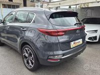 Usata Kia Sportage 116 CV (85 kW) 2019 Grigio SUV
