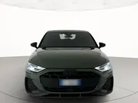 Usata Audi A3 S-Line 150 CV (110 kW) 2025 Verde distretto metallizzato Berlina