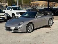 Usata Porsche 911 Carrera Cabriolet 325 CV (239 kW) 2005 Argento Cabrio
