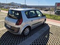 Usata Renault Scénic II 100 CV (73 kW) 2006 Monovolume