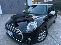 Usata Mini Cooper D 115 CV (84 kW) 2017 Nero Utilitaria