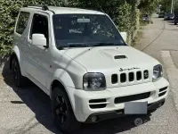 Usata Suzuki Jimny 86 CV (63 kW) 2009 Bianco SUV