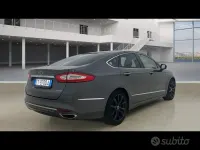 Usata Ford Mondeo Vignale 140 CV (102 kW) 2018 Grigio metallizzato Berlina