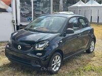 Usata Smart ForFour Passion 90 CV (66 kW) 2014 Nero Utilitaria