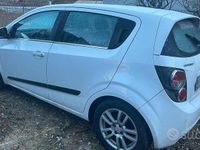 Usata Chevrolet Aveo 69 CV (50 kW) 2013 Bianco Berlina