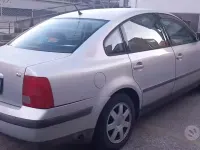 Usata VW Passat 125 CV (91 kW) 1999 Grigio Berlina