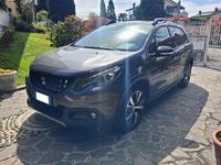 Usata Peugeot 2008 GT-line 110 CV (80 kW) 2017 Grigio SUV
