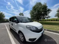 Usata Fiat Doblò Easy 105 CV (77 kW) 2017 Bianco Monovolume