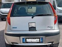 Usata Fiat Punto 131 CV (96 kW) 2000 Grigio Utilitaria