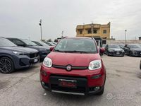 Usata Fiat Panda 4x4 Lounge 95 CV (69 kW) 2016 Rosso Utilitaria