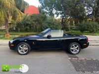 Usata Mazda MX5 110 CV (80 kW) 2003 Nero Cabrio