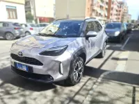 Usata Toyota Yaris Cross Lounge 92 CV (67 kW) 2023 Grigio SUV