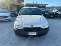 Usata Fiat Strada 68 CV (50 kW) 2003 Bianco Pick-up