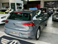 Usata VW Golf VIII Life 131 CV (96 kW) 2021 Grigio Berlina