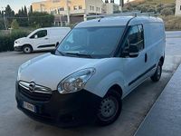 Occasion Opel Combo 105 ch (77 kW) 2018 Blanc Monospace