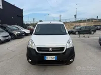 Usata Peugeot Partner Premium 99 CV (72 kW) 2017 Bianco Monovolume