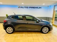 Usata Renault Clio V 101 CV (74 kW) 2022 Grigio Berlina