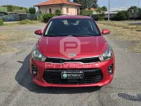 Usata Kia Rio Active 84 CV (61 kW) 2017 Rosso Utilitaria