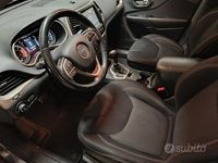 Usata Jeep Cherokee 170 CV (125 kW) 2015 Marrone SUV