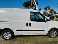 Usata Fiat Doblò 95 CV (69 kW) 2017 Bianco Monovolume