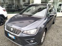 Usado Seat Arona FR 110 CV (80 kW) 2021 Gris SUV