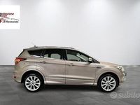 Usata Ford Kuga Vignale 180 CV (132 kW) 2018 Grigio SUV