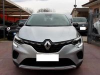 Usata Renault Captur Intens 95 CV (69 kW) 2020 Argento SUV