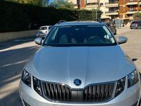 Begagnad Skoda Octavia Executive 116 HK (85 kW) 2017 Grå Kombi