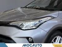 Usata Toyota C-HR Business Edition 122 CV (89 kW) 2020 Bianco SUV