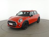 Begagnad Mini ONE 75 HK (55 kW) 2019 Orange Halvkombi