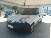 Usata Fiat Doblò 120 CV (88 kW) 2019 Bianco Monovolume