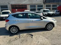 Usata Ford Fiesta Titanium 86 CV (63 kW) 2018 Grigio Utilitaria