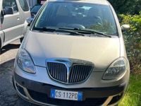 Usata Lancia Musa 75 CV (55 kW) 2004 Grigio Monovolume